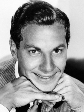 Zeppo Marx, 1933