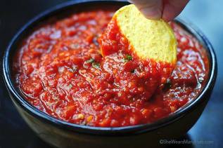 spicy-roasted-tomato-chipotle-salsa-1